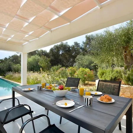 Kalloni Villa *