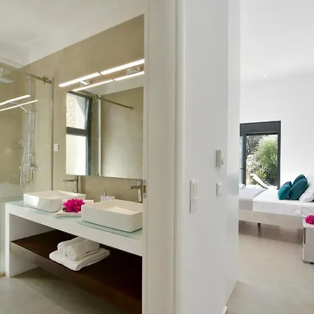 Kalloni Villa Línia